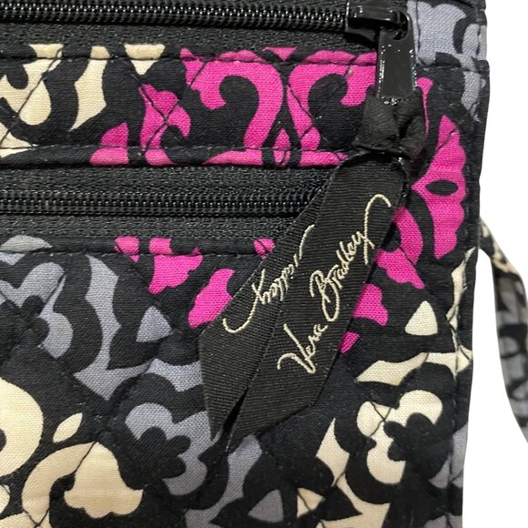 Vera Bradley Quilted Cotton Crossbody Bag/Wallet With Adjustable Strap & Multipl - Picture 3 of 7